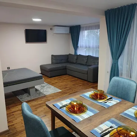 Apartamento деси *