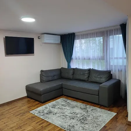деси Apartment Burgas