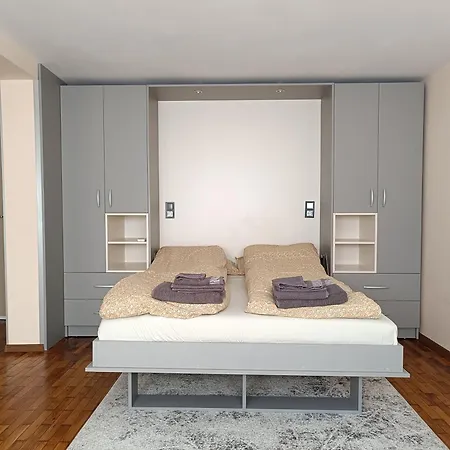 деси Apartment Burgas